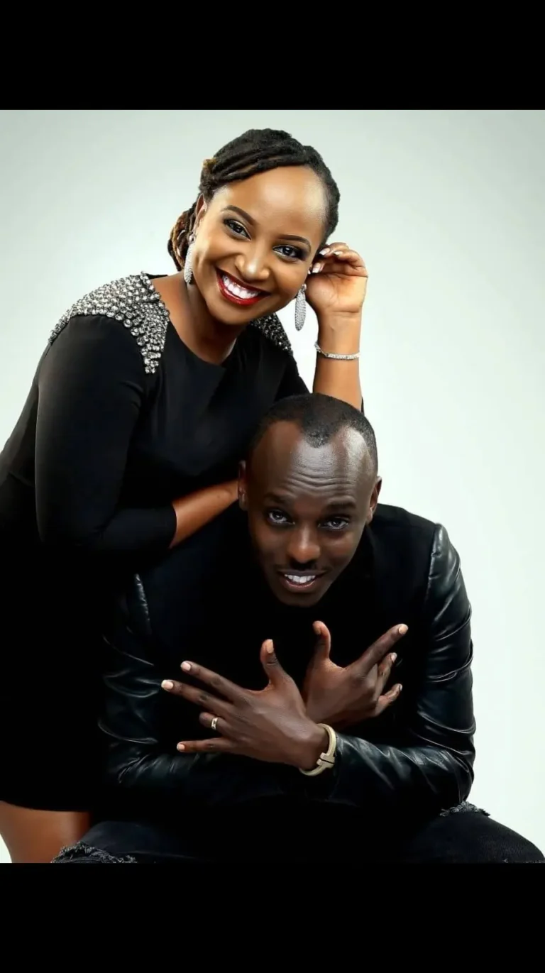 couple-playful-pose-linc-and-veve
